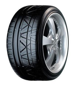 %NITTO 245/45 R18 96W INVO(T)(NA)